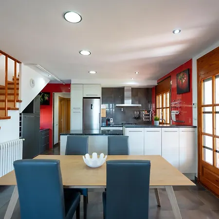 Lo Ribe Tatil Evi